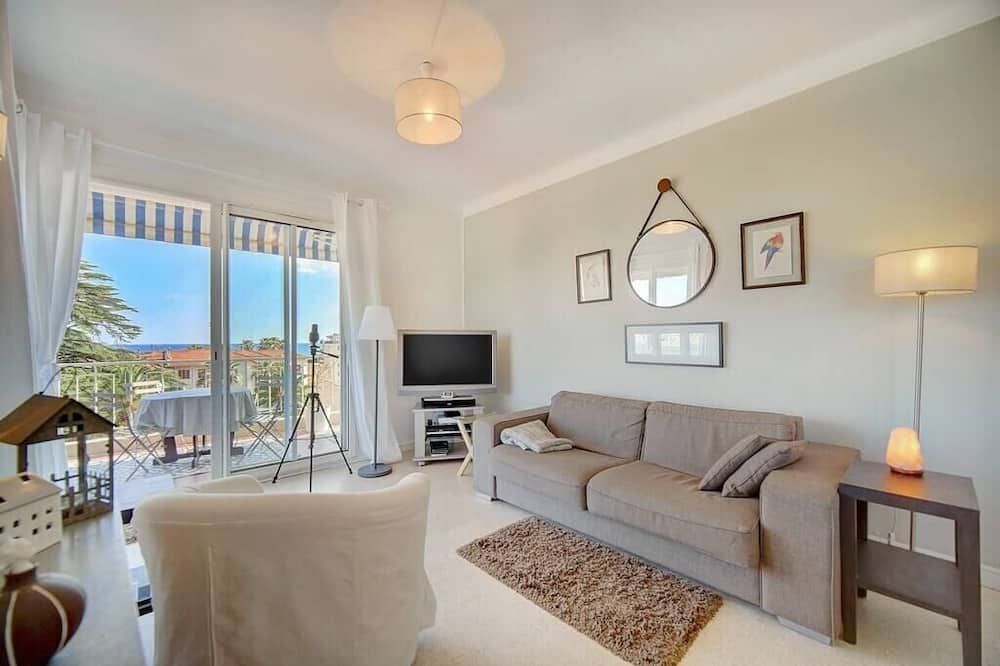 Immogroom - Close Beaches- Beautiful Terrace - Seaview - Congressbeaches - كان - غرفة معيشة