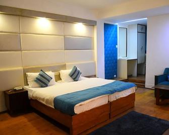 Hotel Samrat - Prayagraj - Bedroom