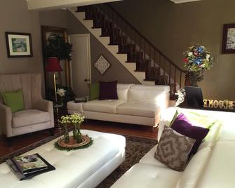 18 Vine Inn & Carriage House - Hammondsport - Sala de estar