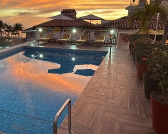 Hotel Encino Malecón Centro Puerto Vallarta - Pto Vallarta - Piscina