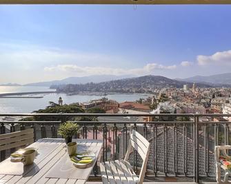 JOIVY Apartment in Rapallo with gulf view - Rapallo - Balcony