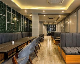 The Orbit Regency - Gangtok - Restaurant