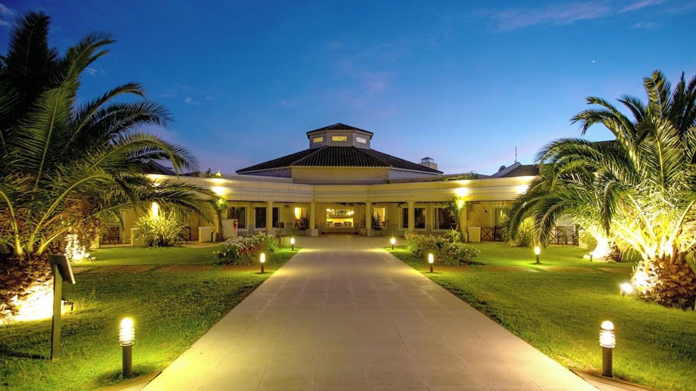 ميلينكوي كازينو آند ريزورت