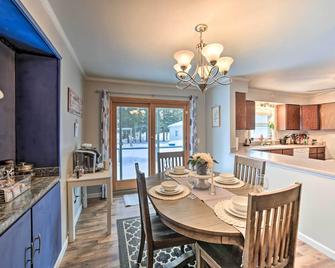 Sault Ste Marie Getaway Near Soo Locks! - Sault Ste. Marie - Dining room