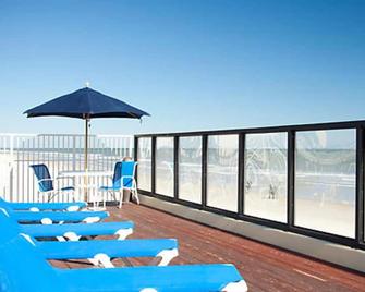 Fantasy Island Resort II Oceanfront Daytona Bike Week 2-28,3-7,2025 7 Nts 2 Bdrm - Daytona Beach Shores - Balcony