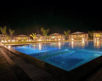 Aashiyana Luxury Cottages - Sawāi Mādhopur - Piscina