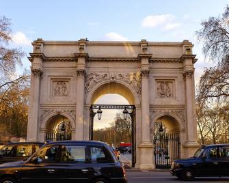 Beit Hall - Campus Accommodation - London - Building