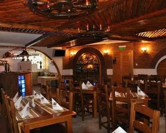 Pensiunea Sura Dacilor - Alex - Poiana Brașov - Restaurant