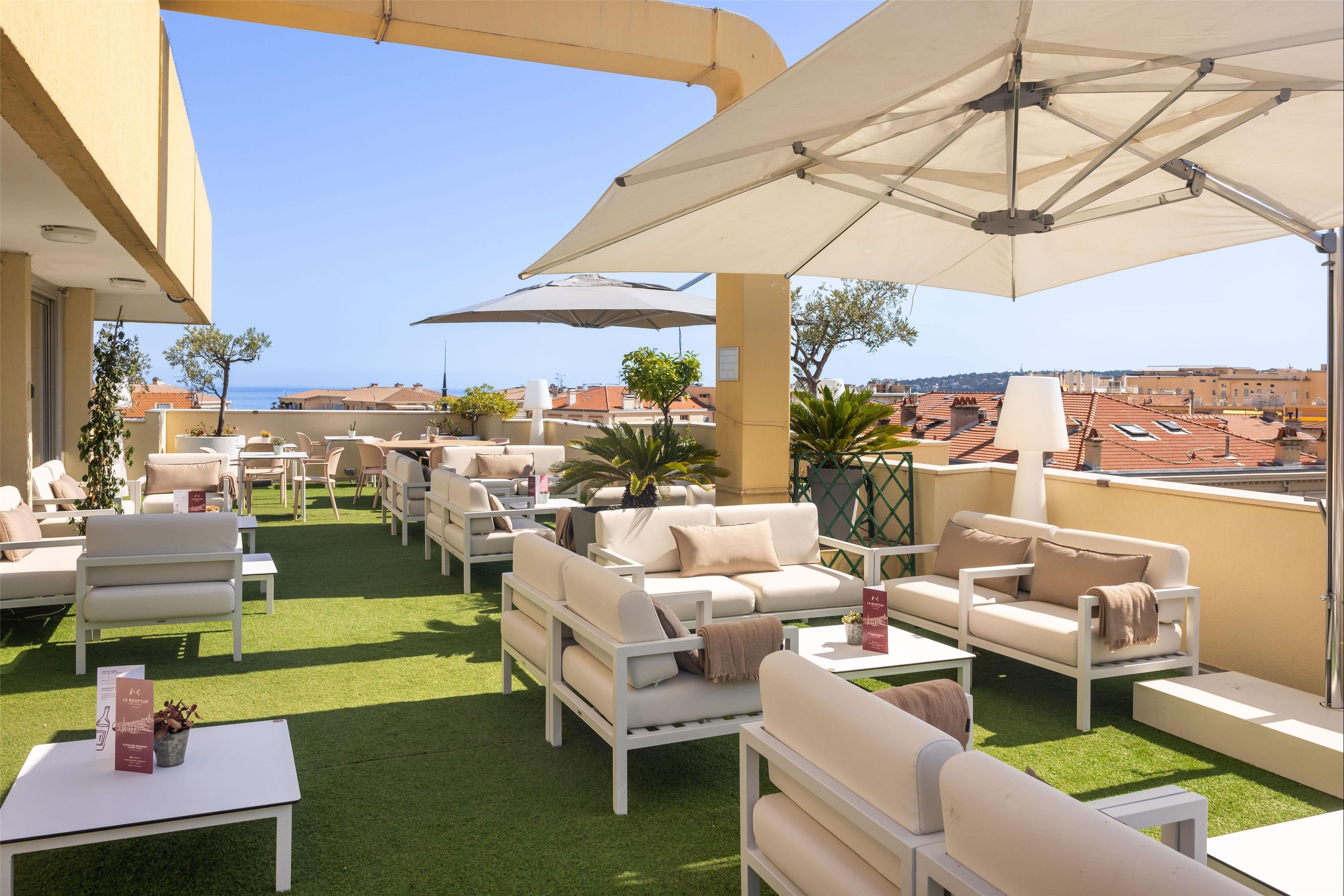 Best Western Hôtel Méditerranée Menton - מאהטו - בר