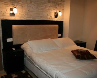 Hotel 2 Horloges - Oran - Sypialnia