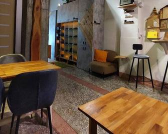 棚棚屋 - 高雄市 - 餐廳