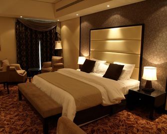 فندق باراغون ابوظبي - أبو ظبي - غرفة نوم