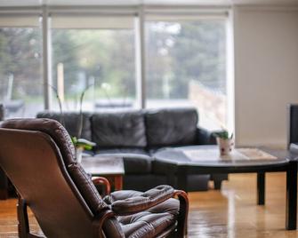 Summerday Guesthouse - Reykjavik - Olohuone