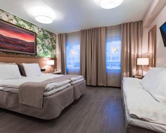 Hotel Aakenus - Rovaniemi - Yatak Odası