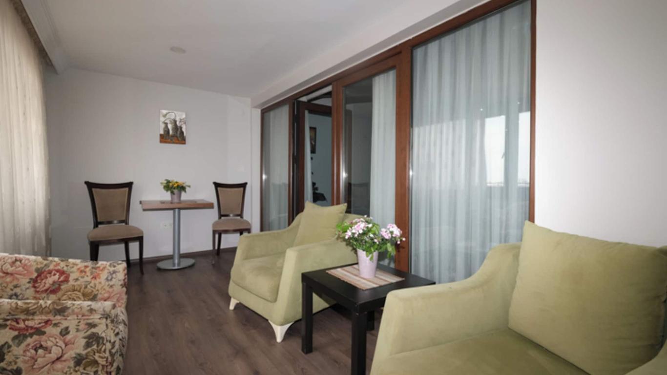 Belle Maison Hotel&Residence