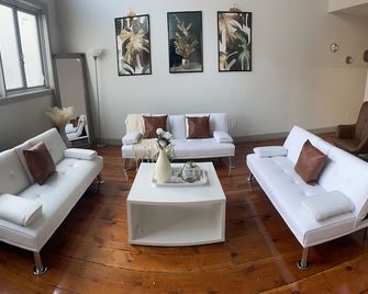 Lrg 3 Bd Dtown Loft Tailored To Events Sleeps 15 - Detroit