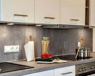 Schwarzes Moor - Habelberg Apartments - Tann - Kitchen