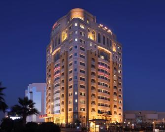 Marriott Executive Apartments Riyadh, Convention Center - Riyadh - Building