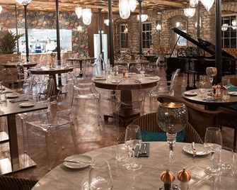 1823 Spinning Block - Clitheroe - Restaurace