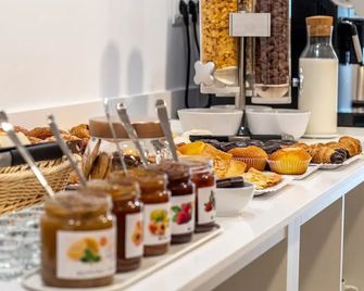 Palafrugell/Hotel Calella De Palafrugell - Palafrugell - Buffet