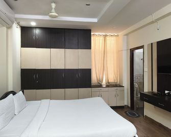 Hitech Shilparamam Guest House - Hyderabad