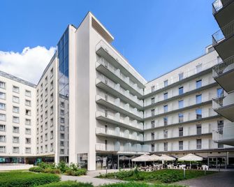 Akeah Verdi Budapest - Budapest - Building