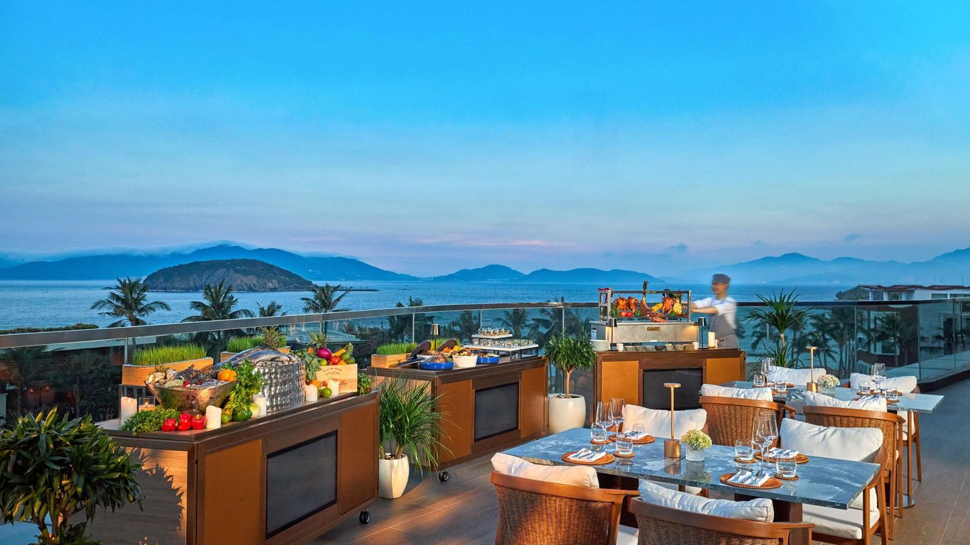 빌라 르 코라이, 그란 멜리아 호텔