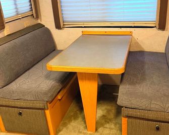 Comfortable home on wheels - Gadsden