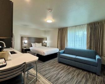 Alaska's Select Inn Wasilla - Wasilla - Bedroom