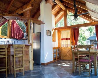Costa Serena Aparts & Spa - Villa la Angostura - Sala de jantar