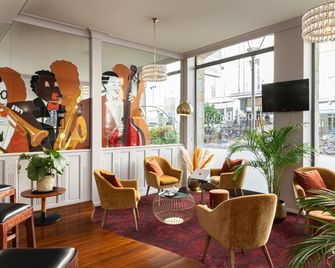 Best Western Le Bristol - Le-Puy-en-Velay - Lounge