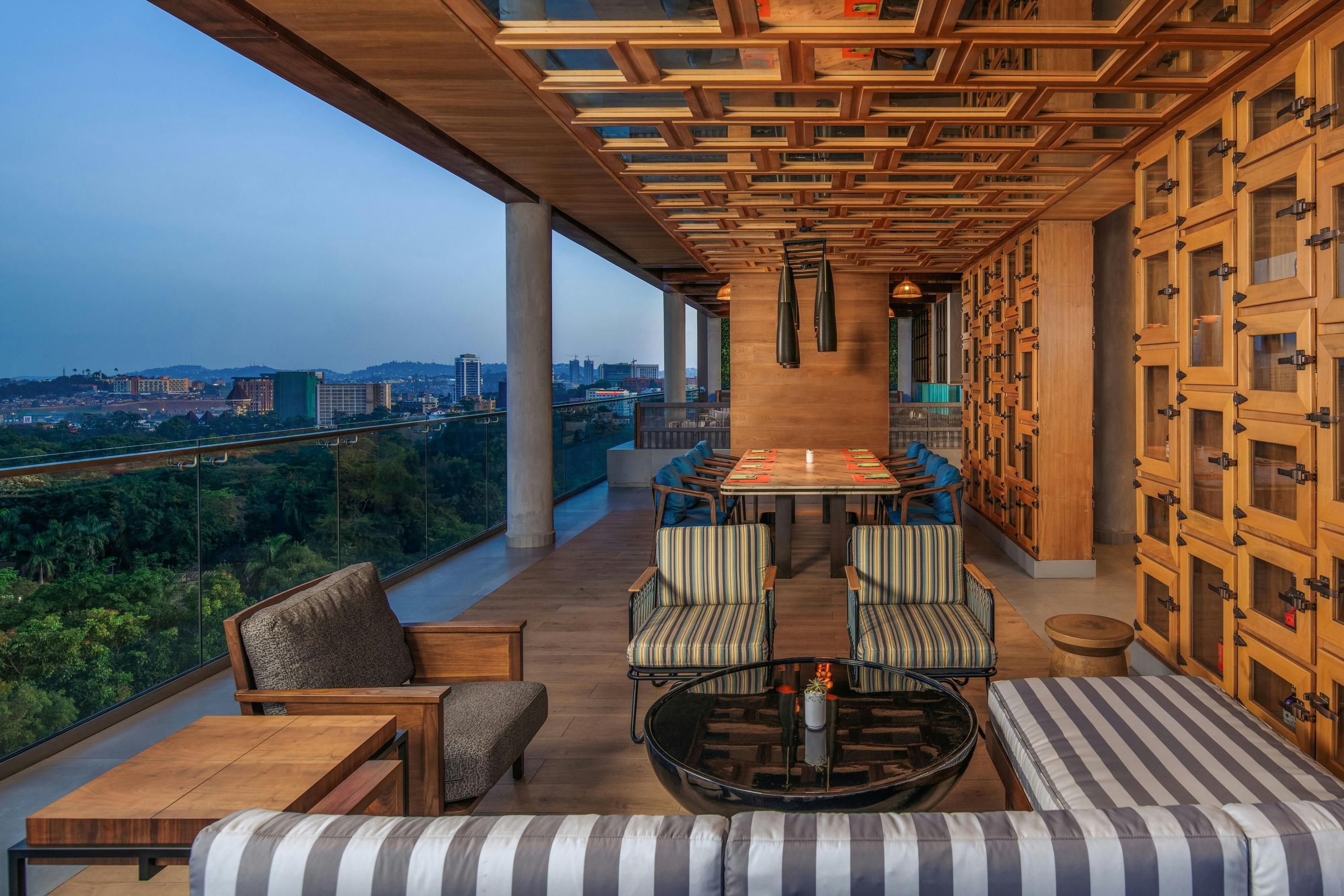 Four Points by Sheraton Kampala - קמפאלה - מרפסת