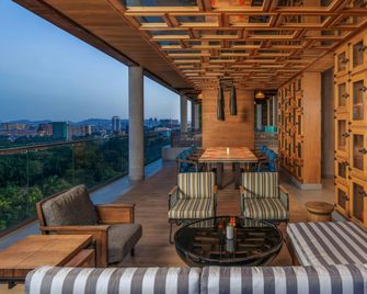 Four Points by Sheraton Kampala - קמפאלה - מרפסת