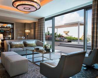 JW Marriott Hotel Macau - Macau - Living room