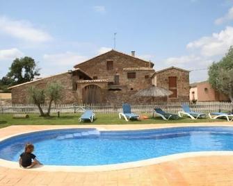Self Catering Les Pletes For 19 People - masoteras - Piscina
