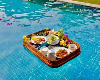 Kirirom Hillside Resort - Krong Chbar Mon