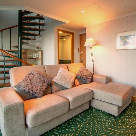 Bishop Lei International House image 1
