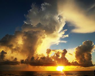 Emerald Shores Hotel - Daytona Beach - Daytona Beach