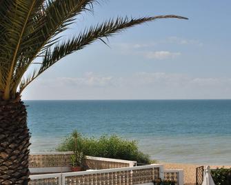 Villa Pedro -Beachfront Villa -Direct beach access - Loulé - Strand