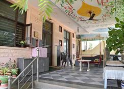 Sohanas Homestays- 2 Bhk Luxury Apartmen - Jaipur - Patio