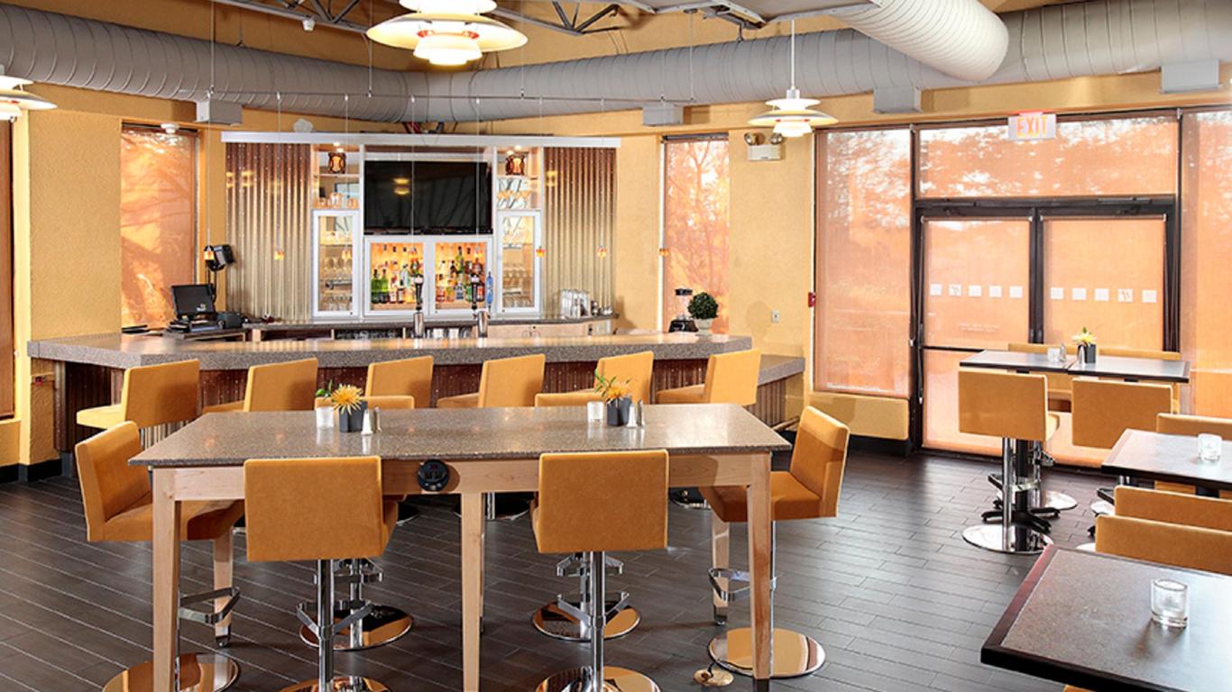 Holiday Inn Wilkes Barre - East Mountain By IHG