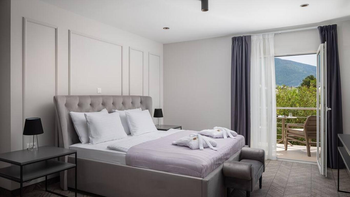 Zlatni Rat Beach Resort