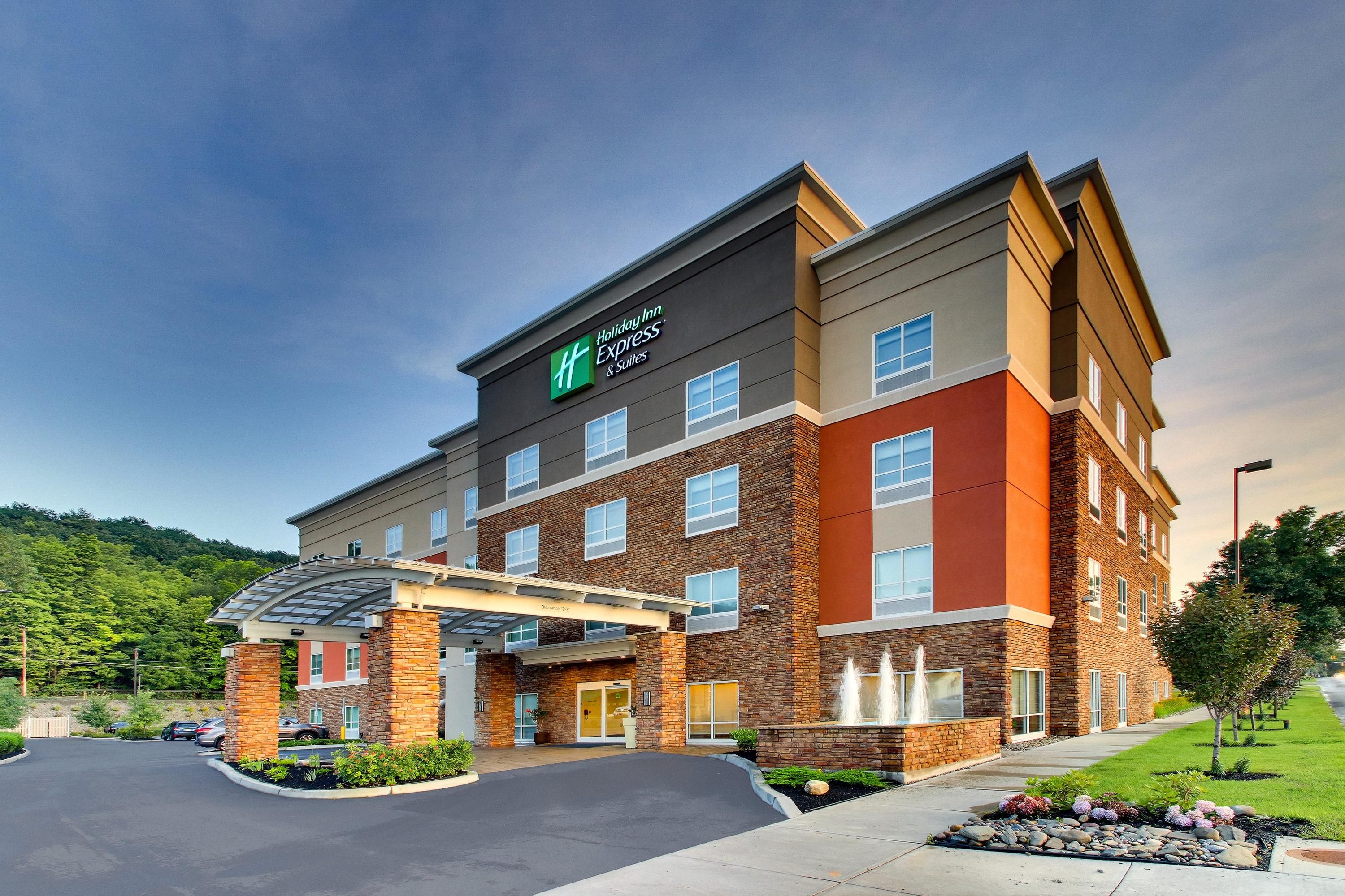 Holiday Inn Express & Suites Ithaca By IHG - Ítaca - Edifício