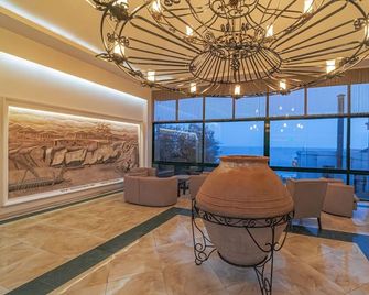 Assos Eden Gardens Hotel - Behram - Lobby
