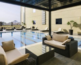 ibis Jeddah Malik Road - Jeddah - Pool