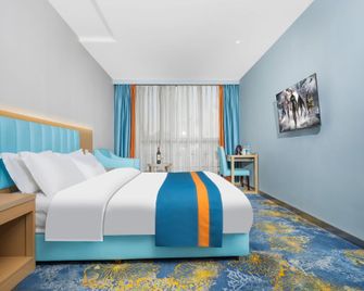 Deyang Liansheng Hotel - Deyang - Bedroom