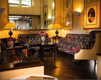 فندق بريستول سالزبورغ - سالزبورغ - غرفة معيشة