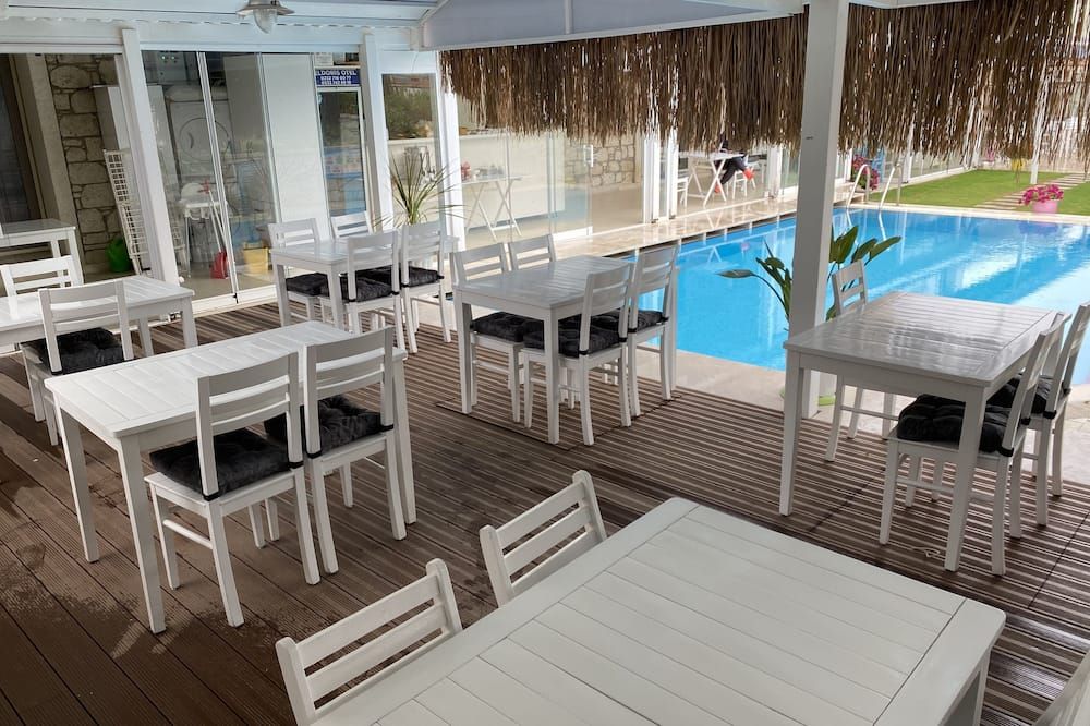 Alacati Eldoris Hotel - אלאקאטי
