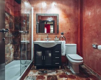 Pago de Tharsys - Requena - Baño