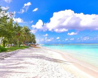 Casa Retreat - Malé - Strand